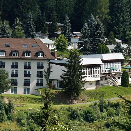 Waldhotel Feldbachtal 노이하우스암렌웨그 외부 사진